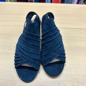 Bella Vita Dayana Navy Women's Heeled Sandal Size 11 NWOT